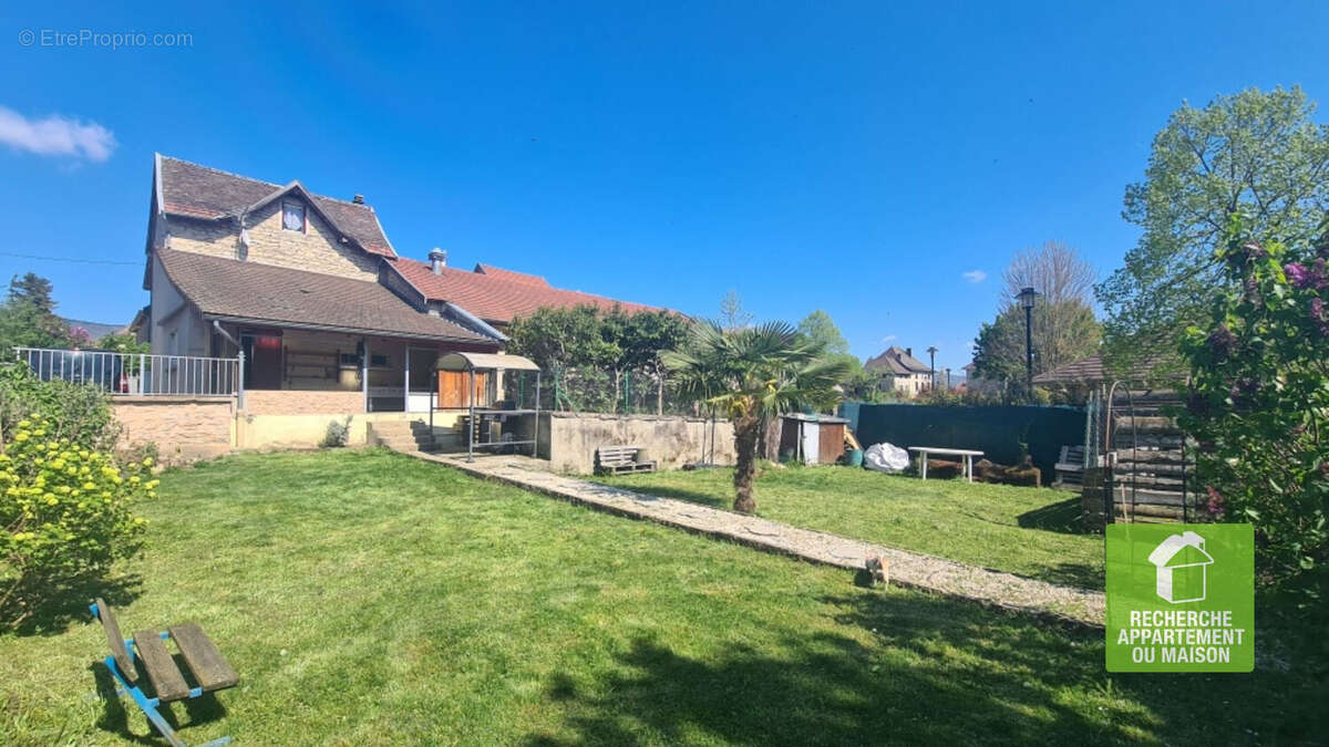 Maison à MONTALIEU-VERCIEU