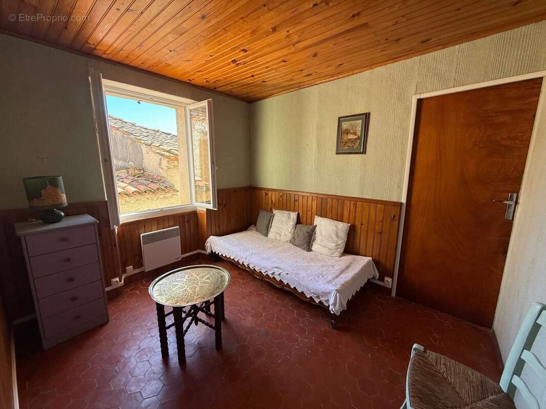 Maison à SAINTE-ANASTASIE-SUR-ISSOLE