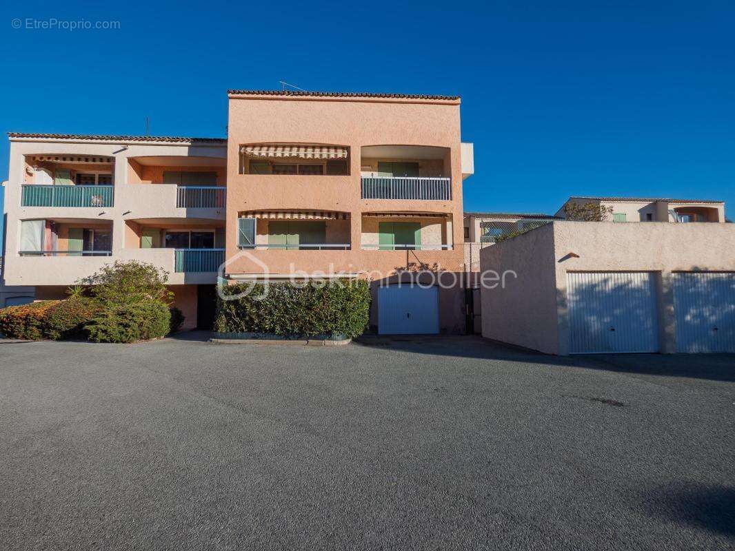 Appartement à SAINT-RAPHAEL