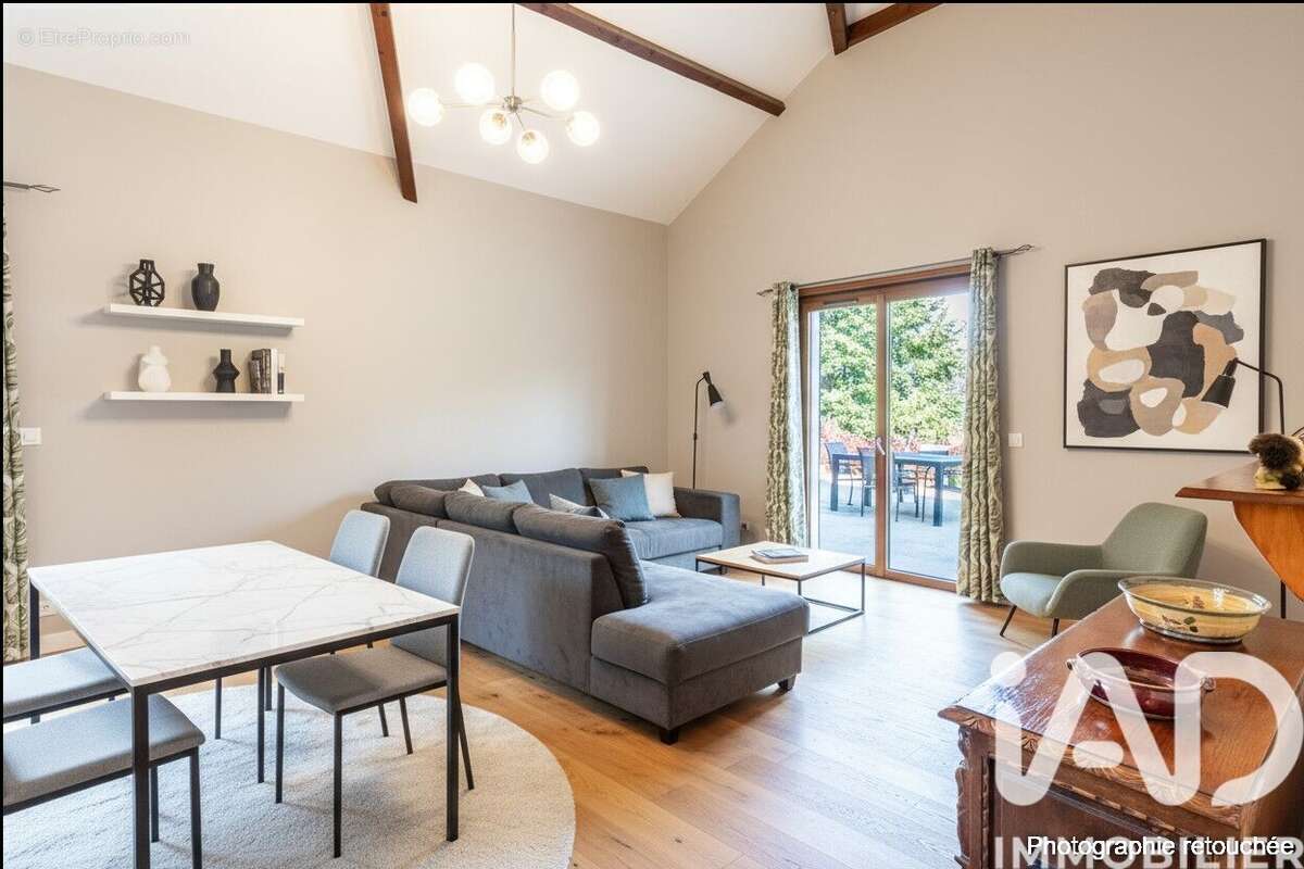 Photo 9 - Maison à SAINT-GENEST-LERPT