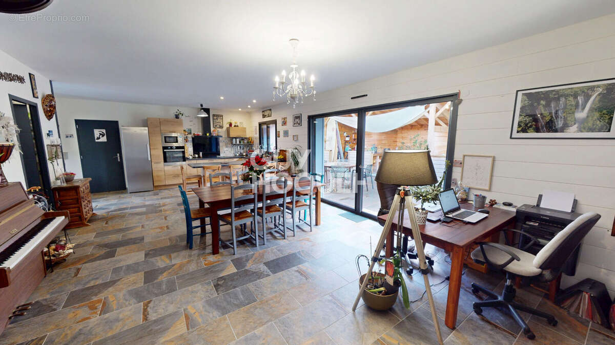 Maison à SOUSTONS