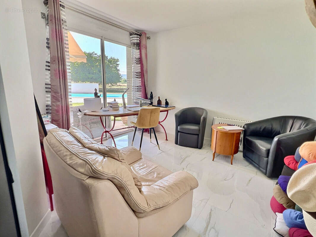 Maison à VILLENEUVE-SUR-LOT