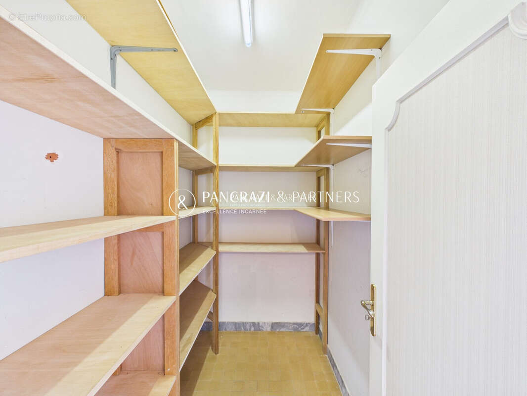 Appartement 110 m² à Ajaccio  - photo 8