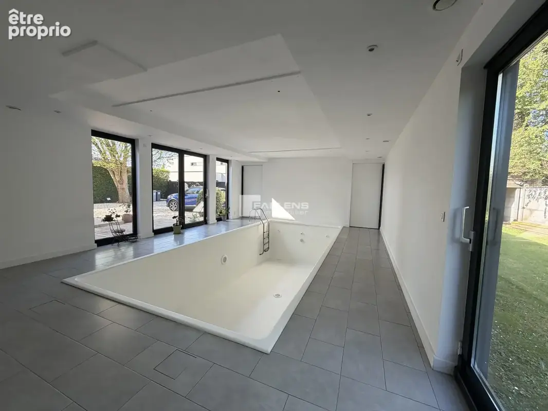 Maison 6 pièces 300 m² à vendre à Faches-Thumesnil (59155) - photo 8