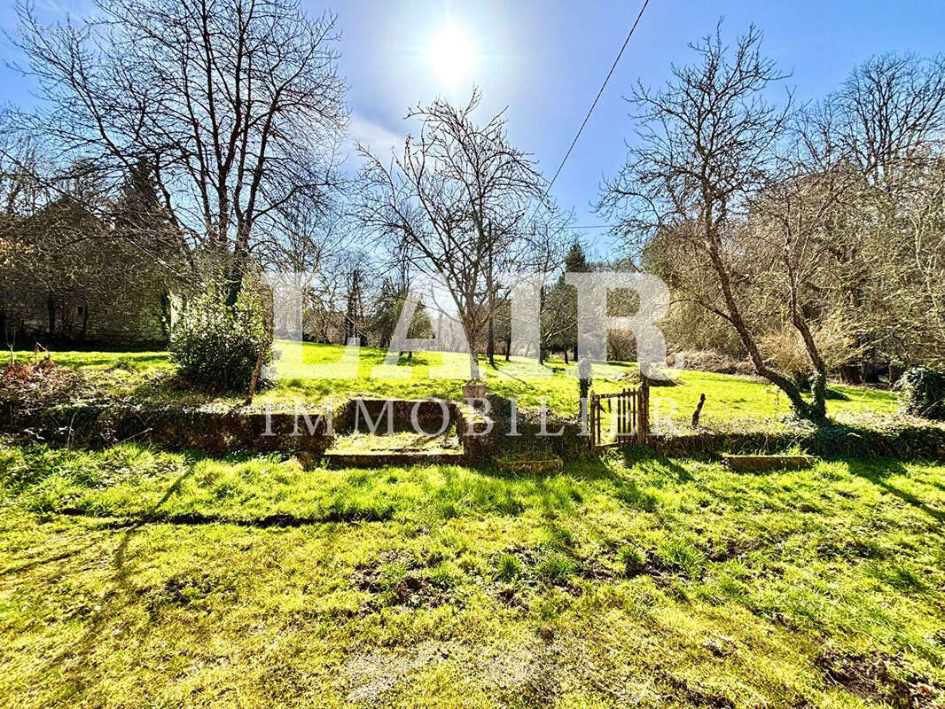 Maison à SAINT-LEONARD-DES-BOIS