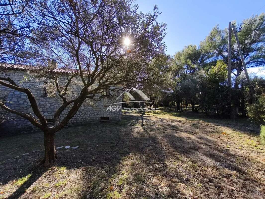 Maison à BOISSET-ET-GAUJAC