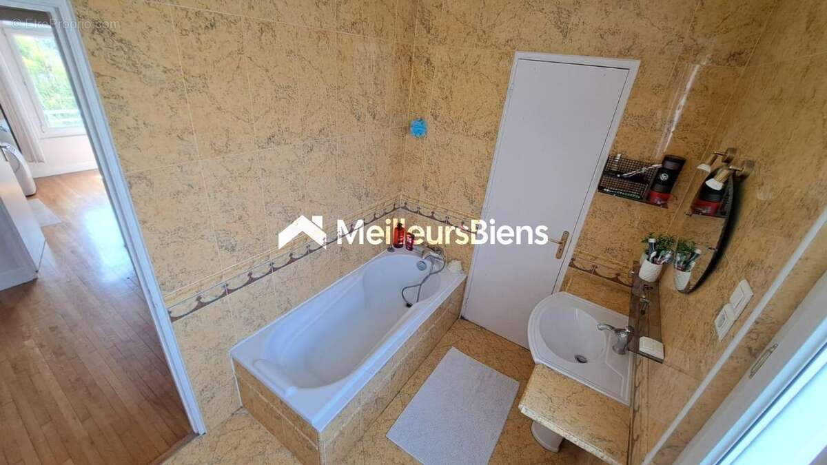Maison de caractère, 5 chambres, studio, garage et piscine hors sol - photo 10