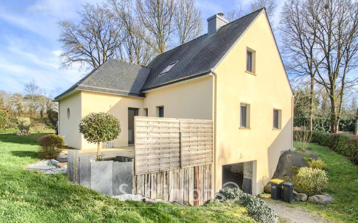 Maison à NIVILLAC