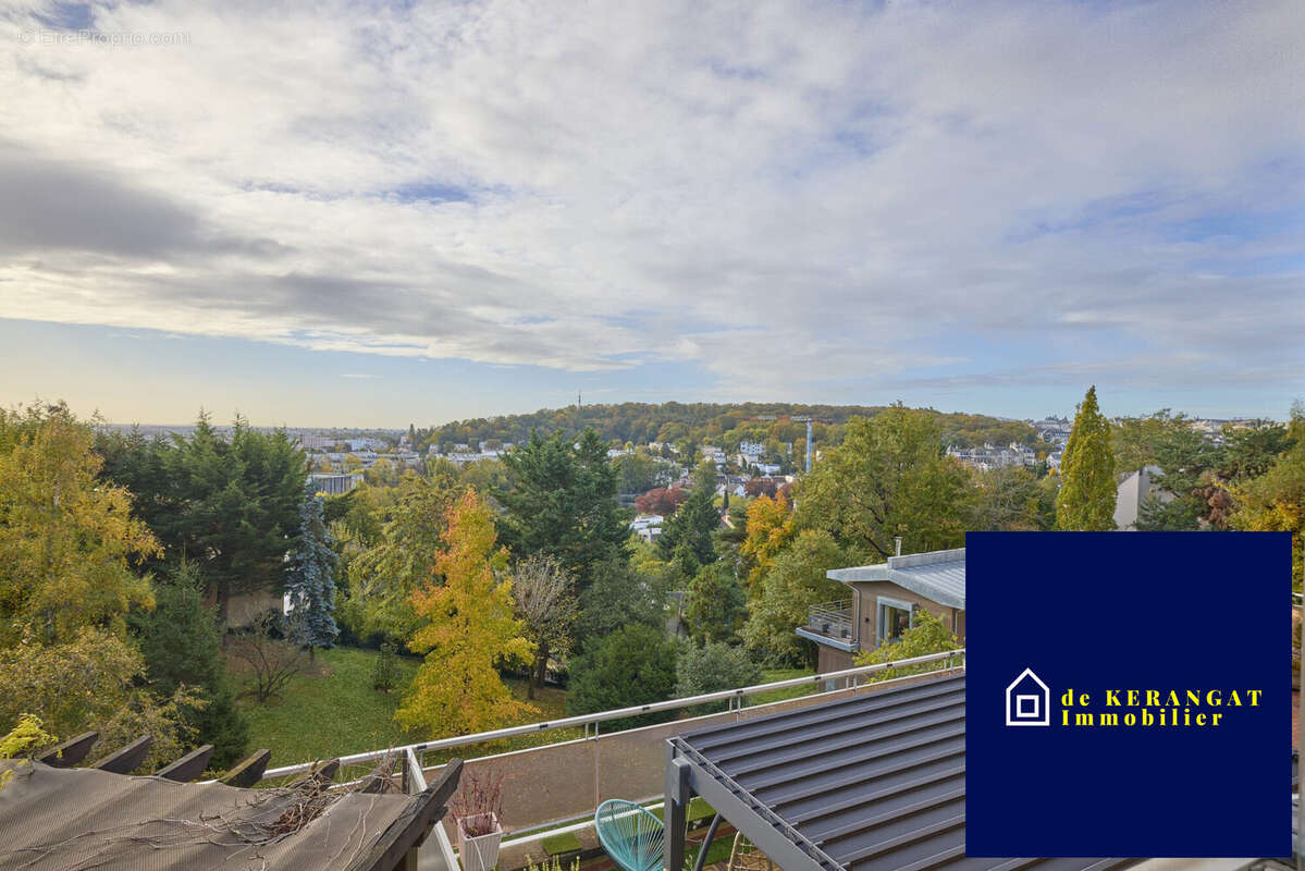 Appartement à LE PLESSIS-ROBINSON