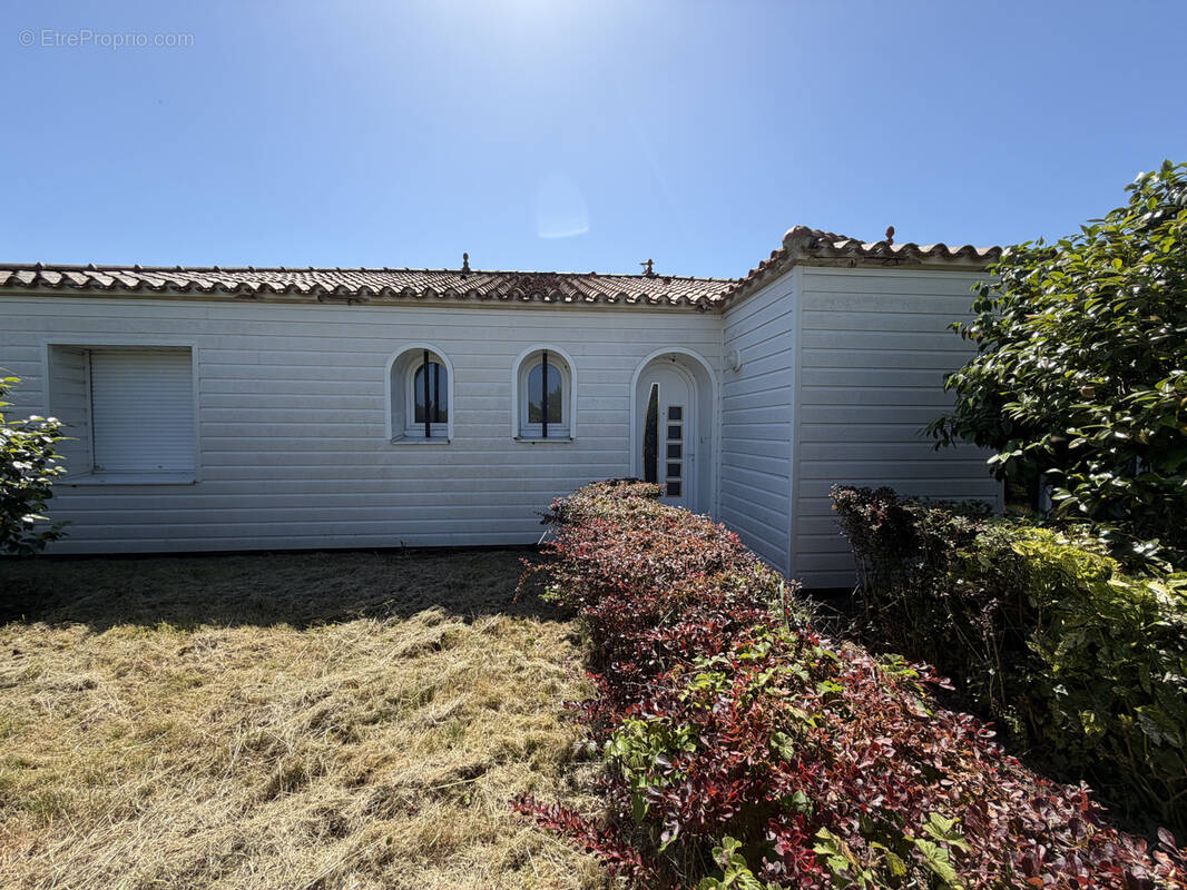 Maison à AIZENAY