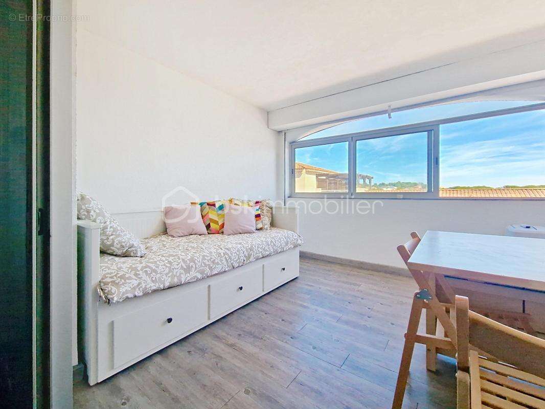 Appartement à SAUSSET-LES-PINS