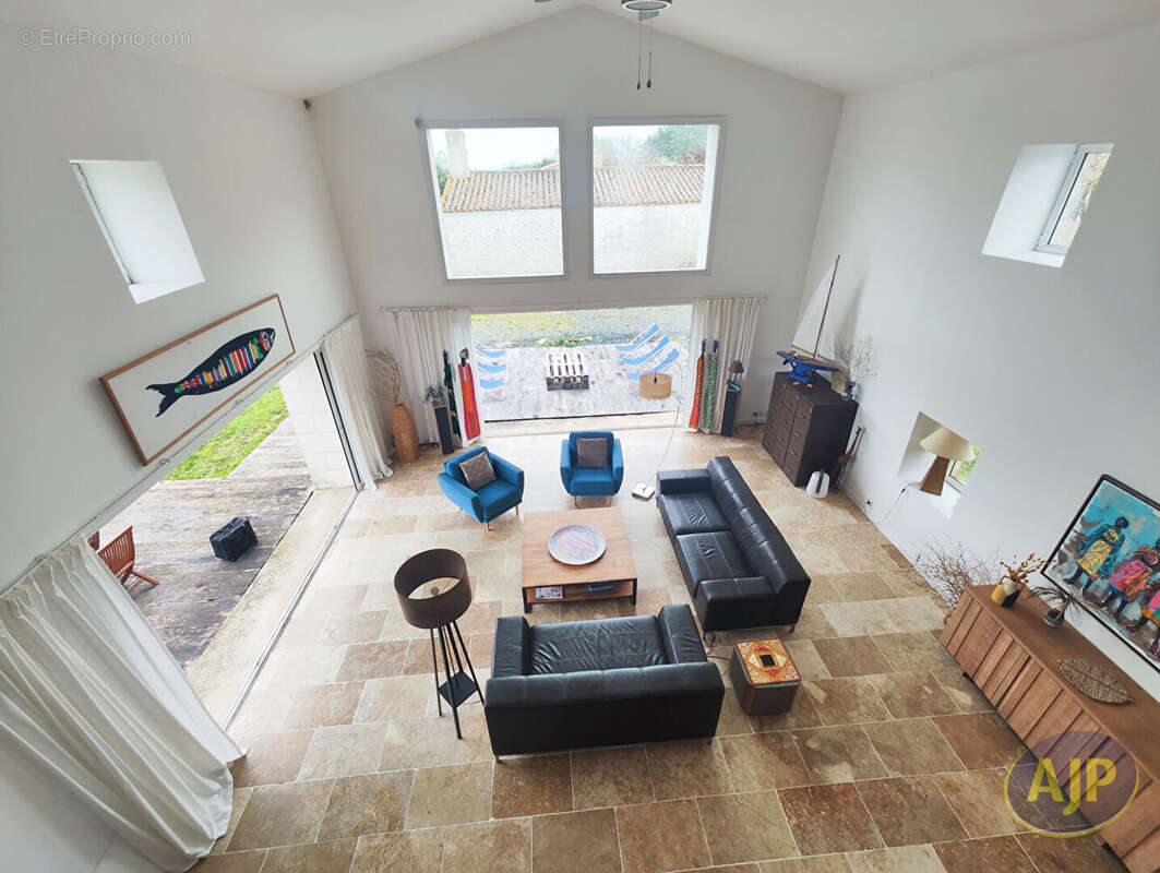 Maison à SAINT-MICHEL-EN-L&#039;HERM