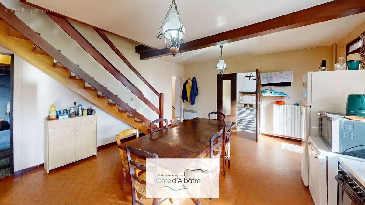 Maison à SAINT-PIERRE-EN-PORT