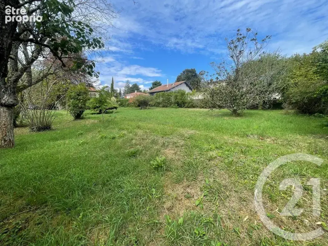 Terrain 923 m² à Vernaison  - photo 4