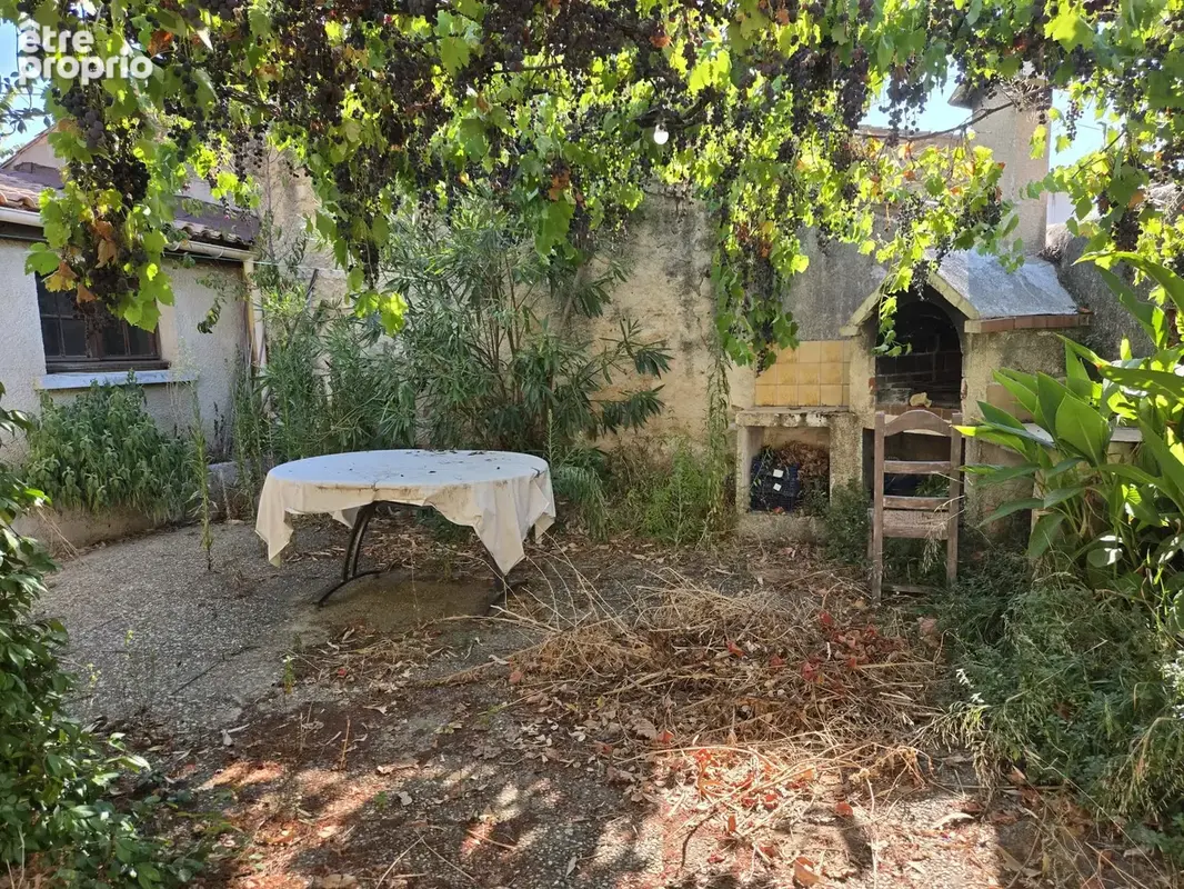 Maison de ville avec jardin et dependance - photo 15