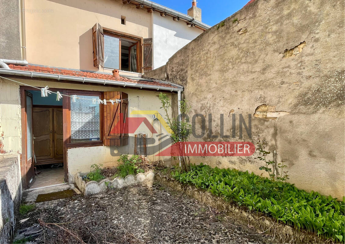 Maison à EINVILLE-AU-JARD