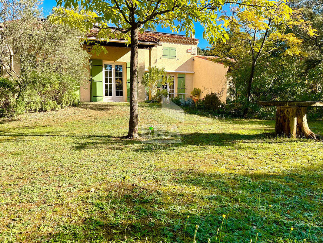 Maison à MAZAN