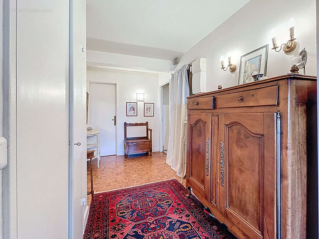 Appartement à SAINT-CLOUD