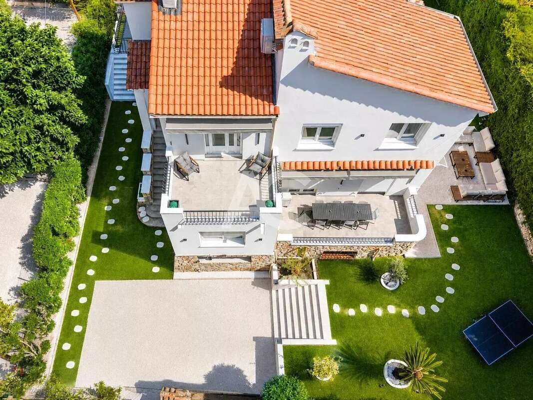 maison 300m du plage - photo 2