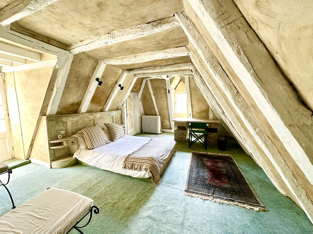 Maison à SARLAT-LA-CANEDA