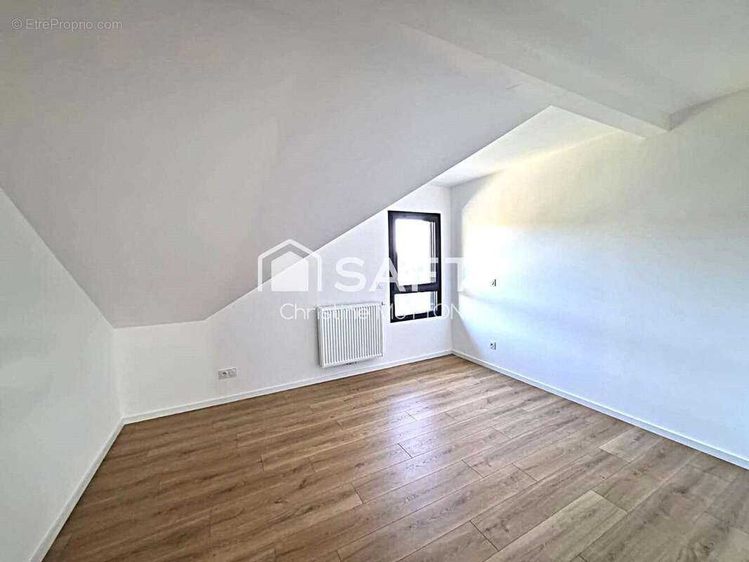 Photo 6 - Maison à CREMPIGNY-BONNEGUETE