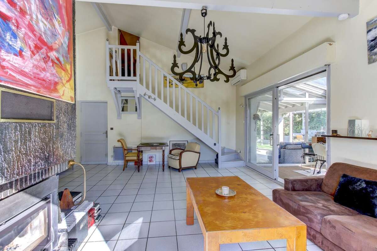 Maison à SAINT-PIERRE-D&#039;IRUBE