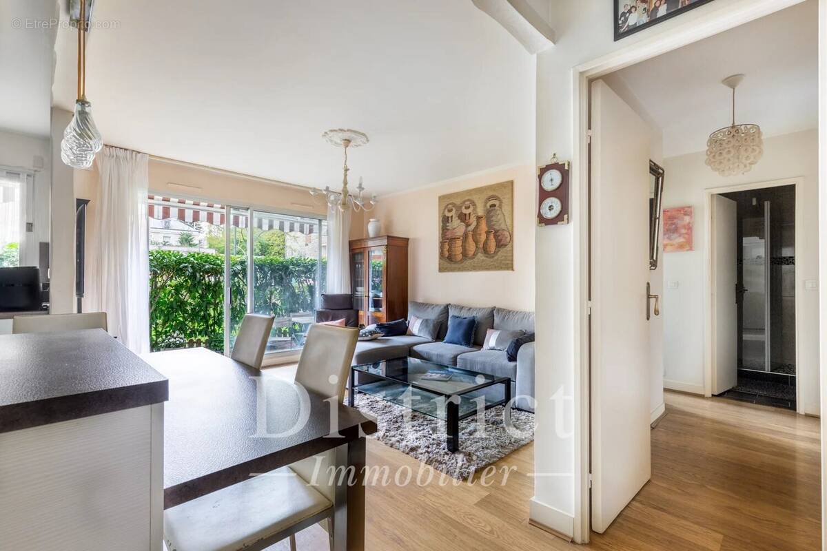 Appartement à ASNIERES-SUR-SEINE