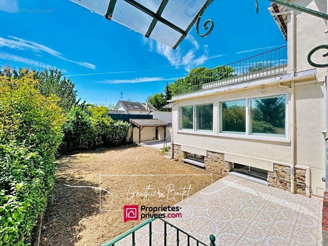 Maison/Immeuble/Local commercial Lizy Sur Ourcq 10 pièce(s) 235 m2 - photo 16