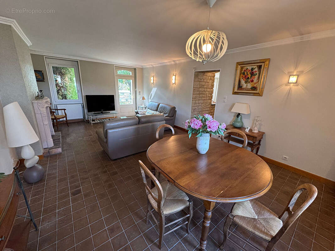 Maison à LE CREUSOT