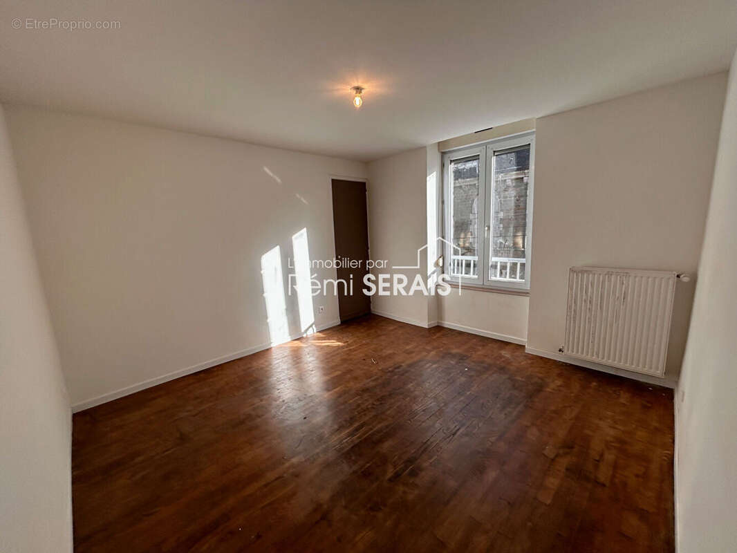 Appartement à FLERS