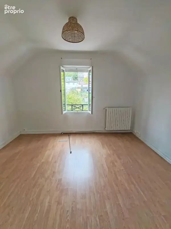 Laon  ville basse en exclusivite maison type  5. ref 5502lr - photo 8