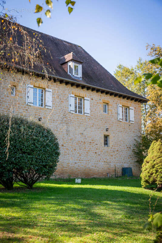 Maison à SARLAT-LA-CANEDA