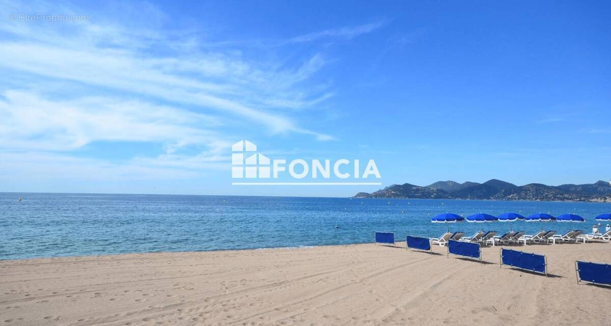 Appartement à CANNES