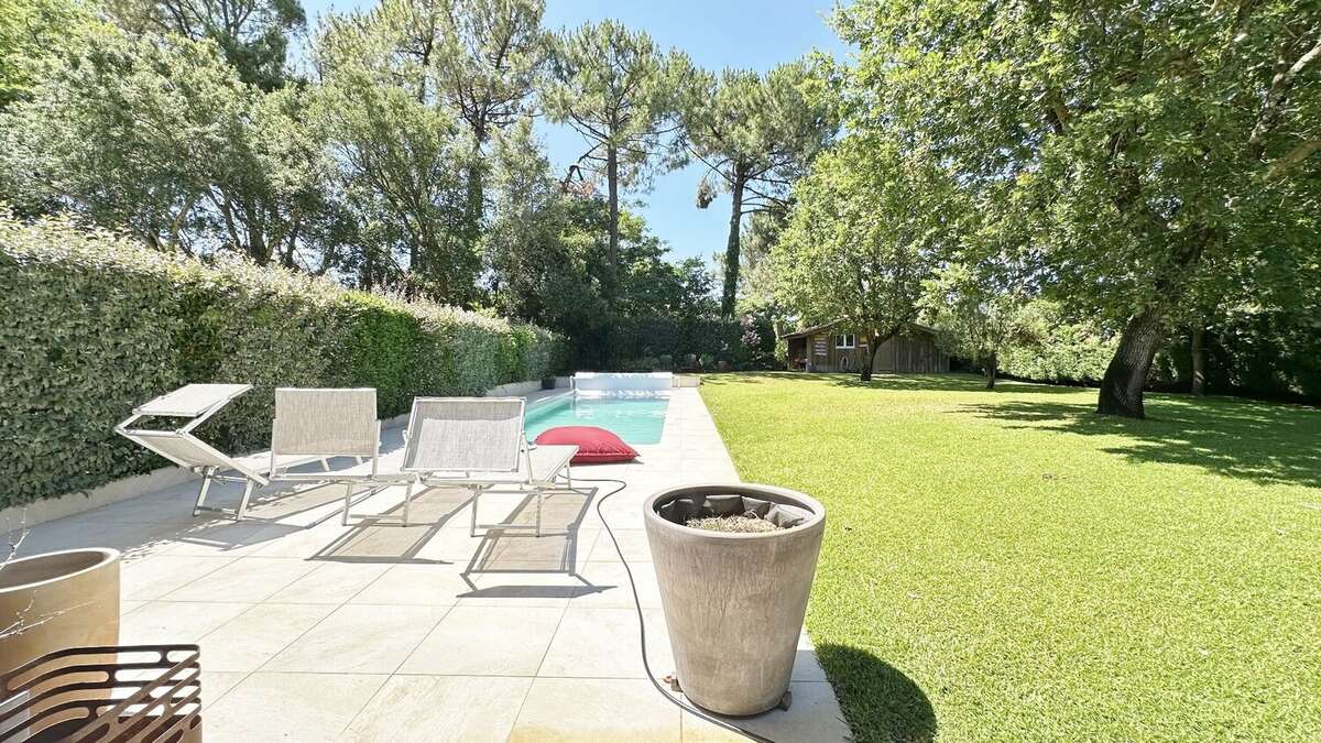 CAPBRETON  Quartier Les Vignes  Villa contemporaine avec piscine, grand jardin et dépendance - photo 25