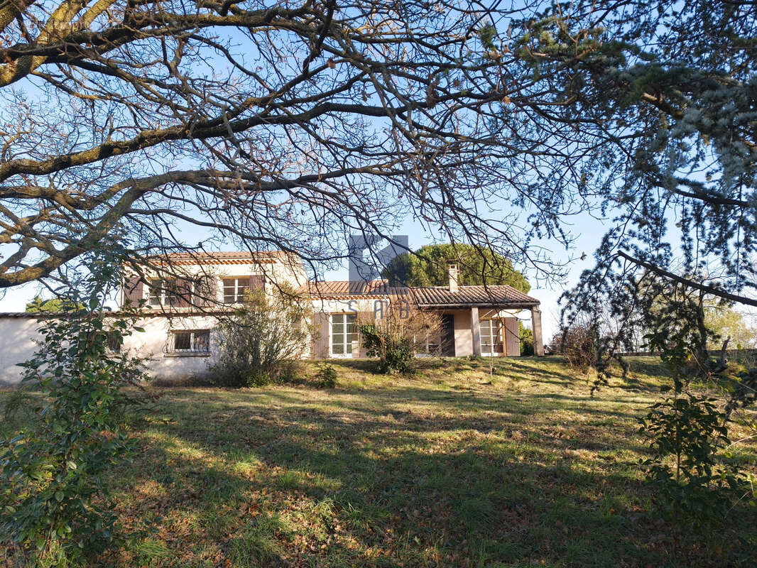 Maison à LA VOULTE-SUR-RHONE