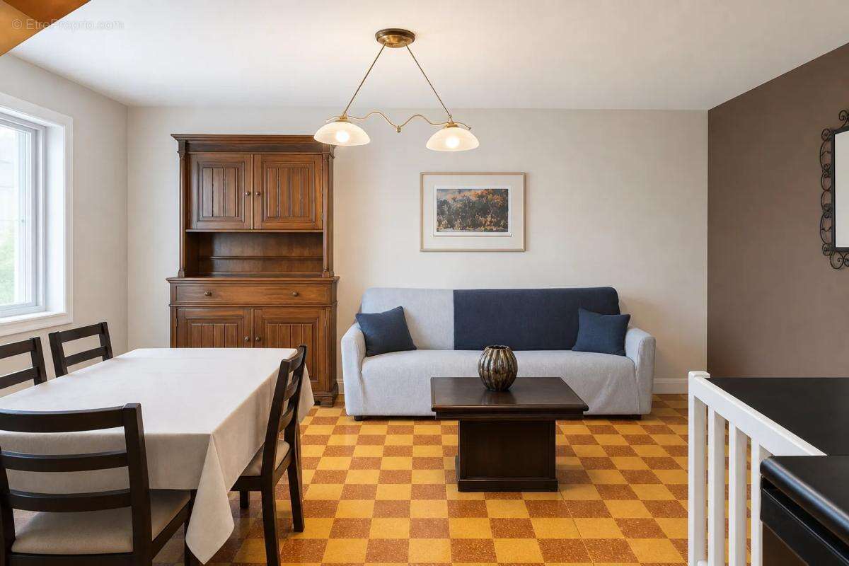 Maison familiale avec grand jardin à Montreuil-Bellay - photo 10