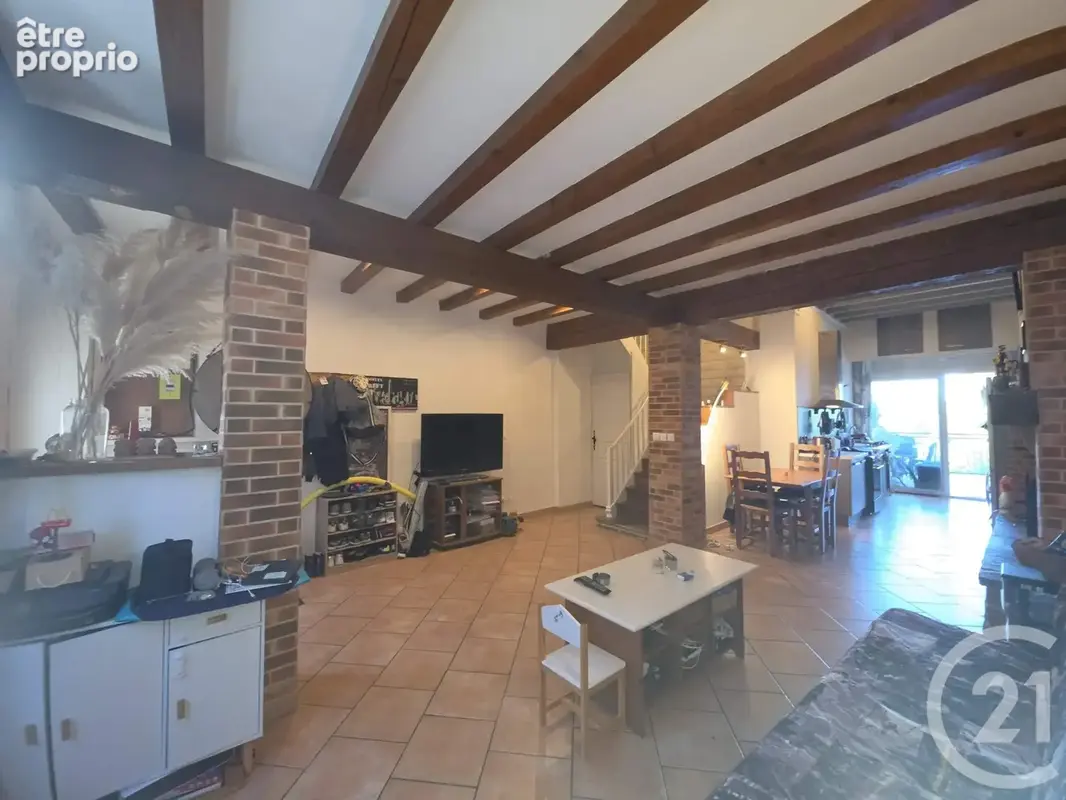 Maison à MONTESQUIEU-VOLVESTRE