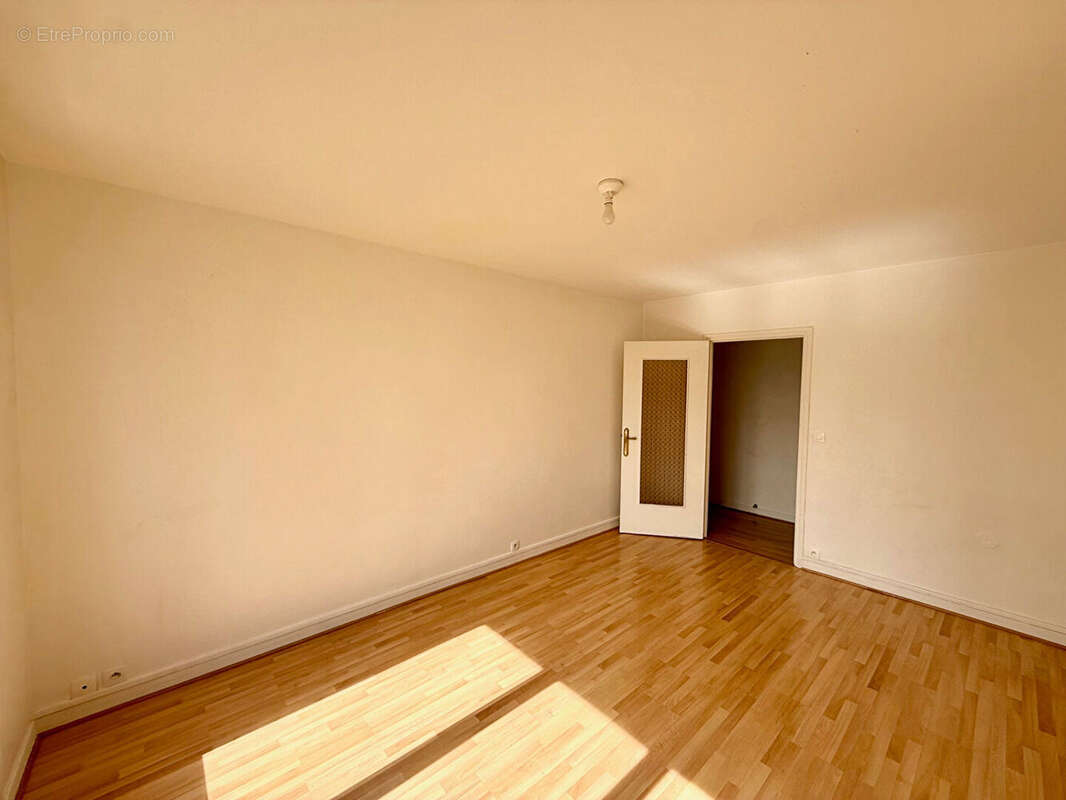 Appartement à CHATILLON