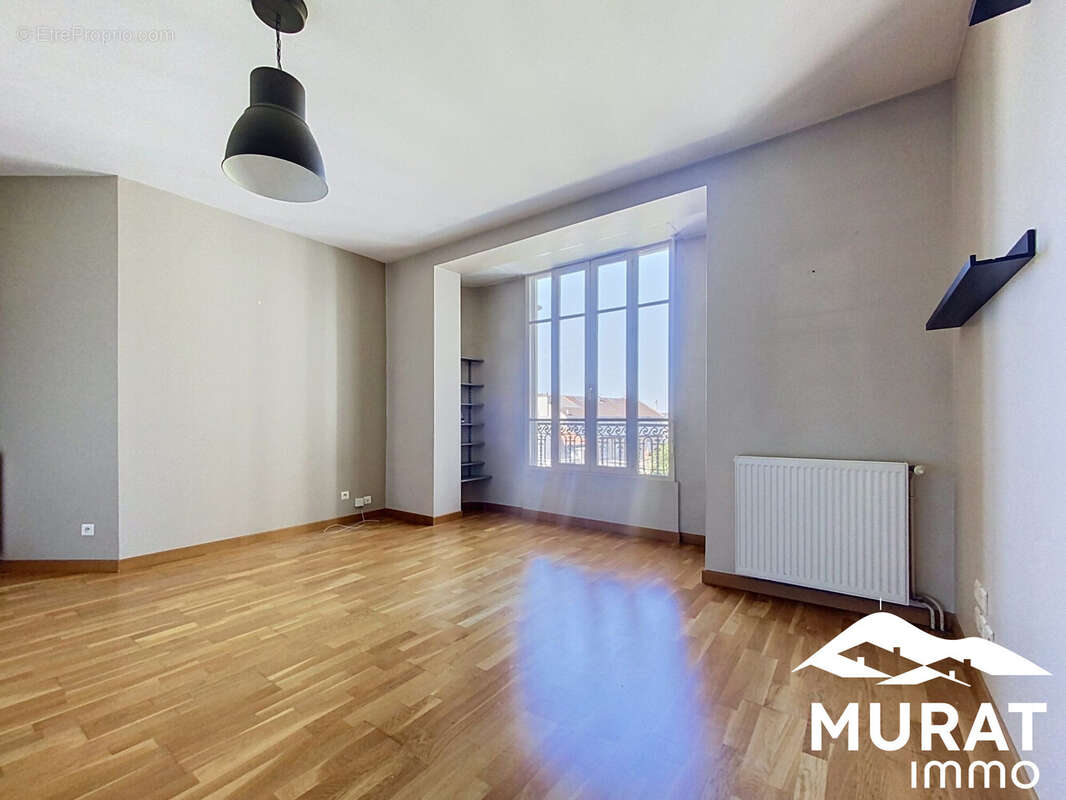 Appartement 67 m² à Royat  - photo 2