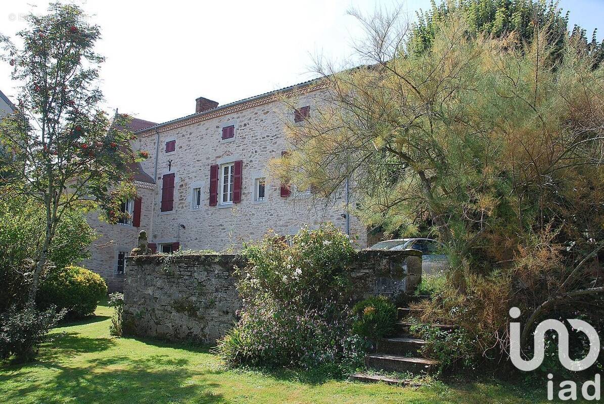 Photo 1 - Maison à DOURNAZAC