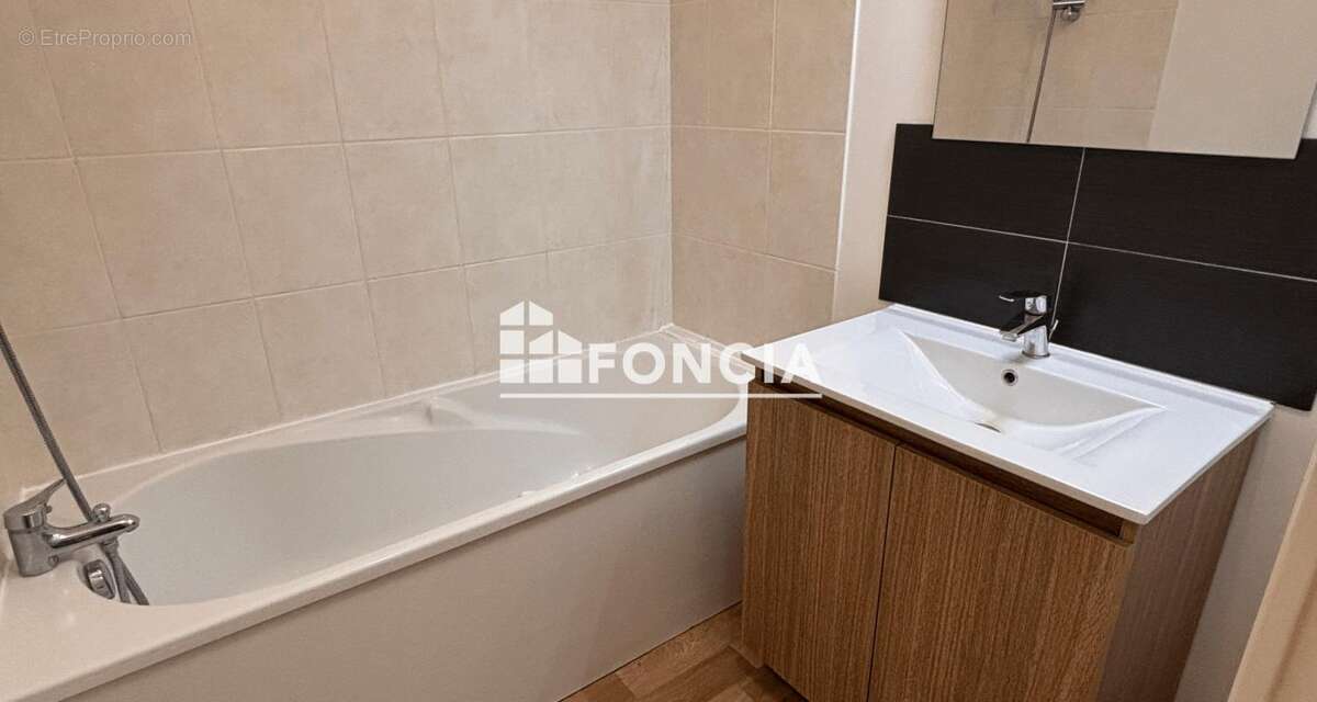 Appartement à BONO