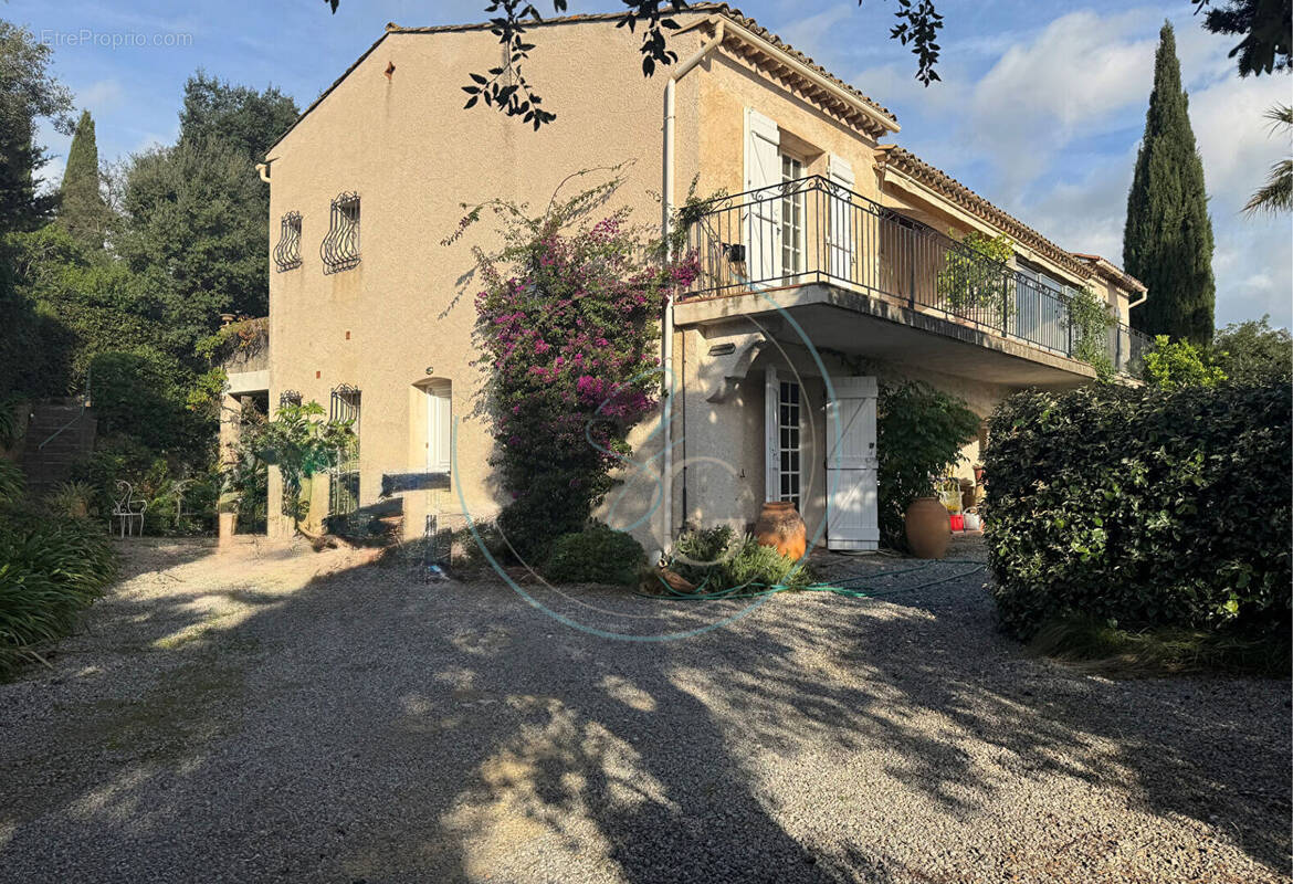 Maison à GRIMAUD
