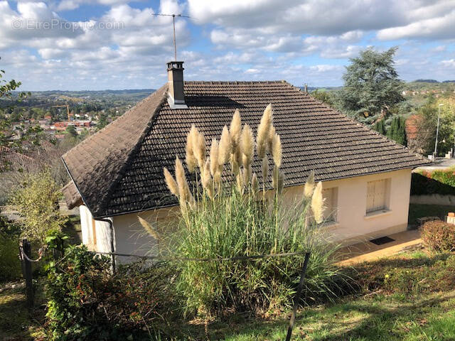 Maison à VILLEFRANCHE-DE-ROUERGUE