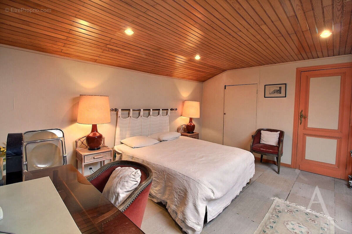 Léognan demeure en pierre (248m²) - photo 15