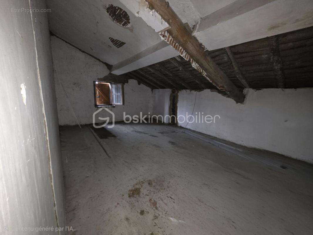 Maison à CASTELSARRASIN