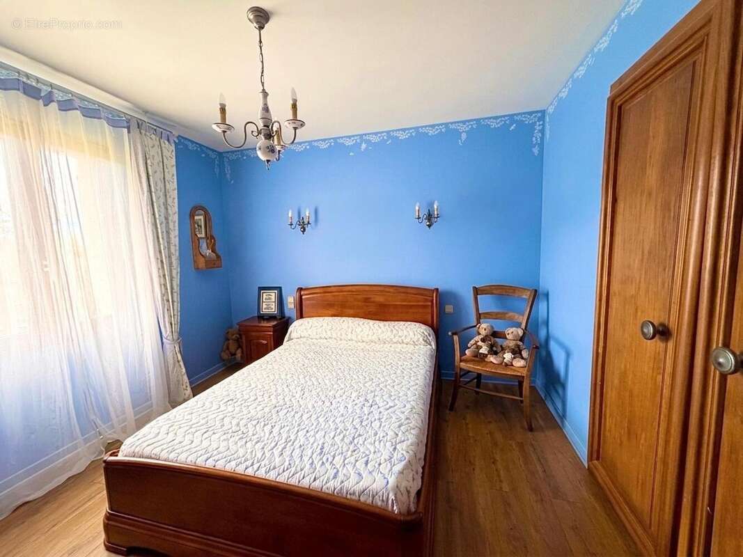 Maison 162 m² à Houeilles  - photo 7