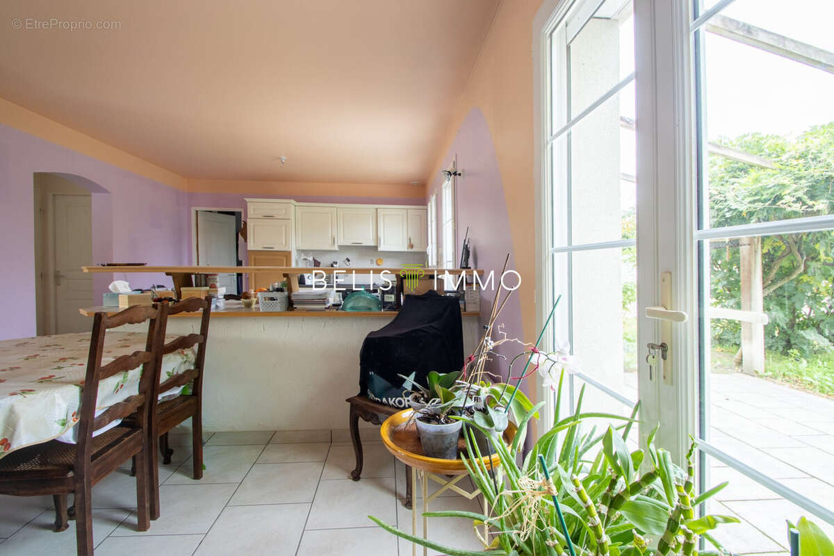 Maison à MONTLOUIS-SUR-LOIRE