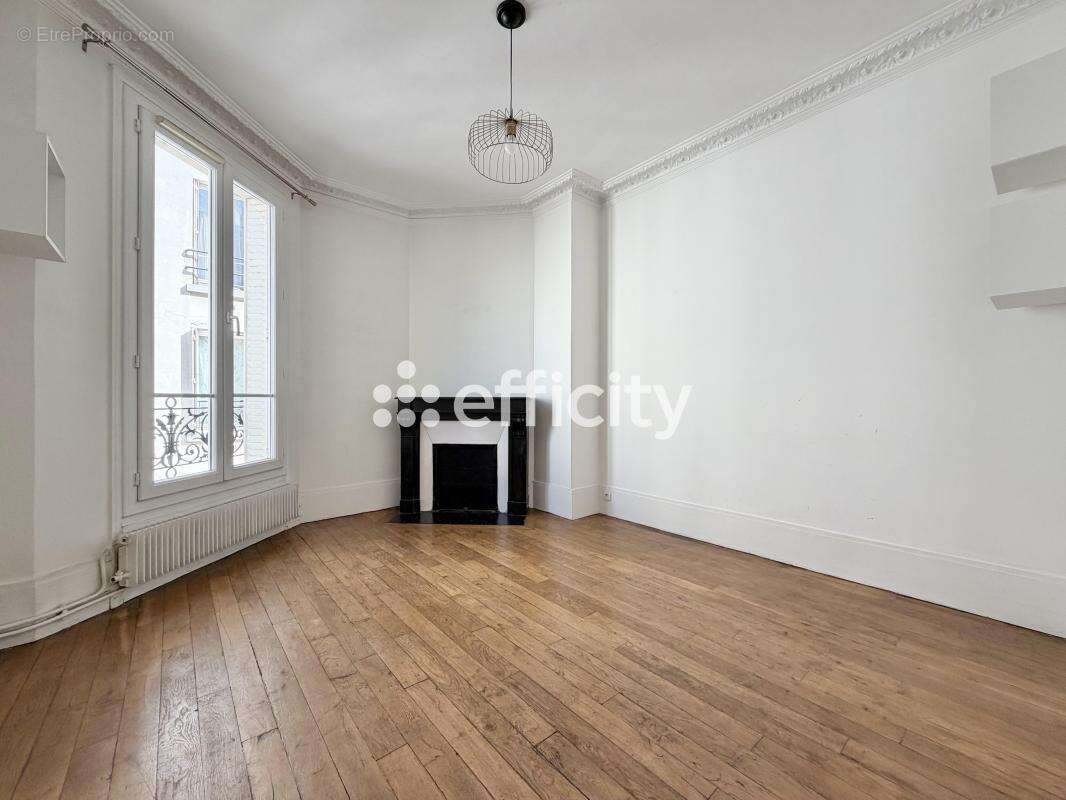 Appartement à PARIS-12E