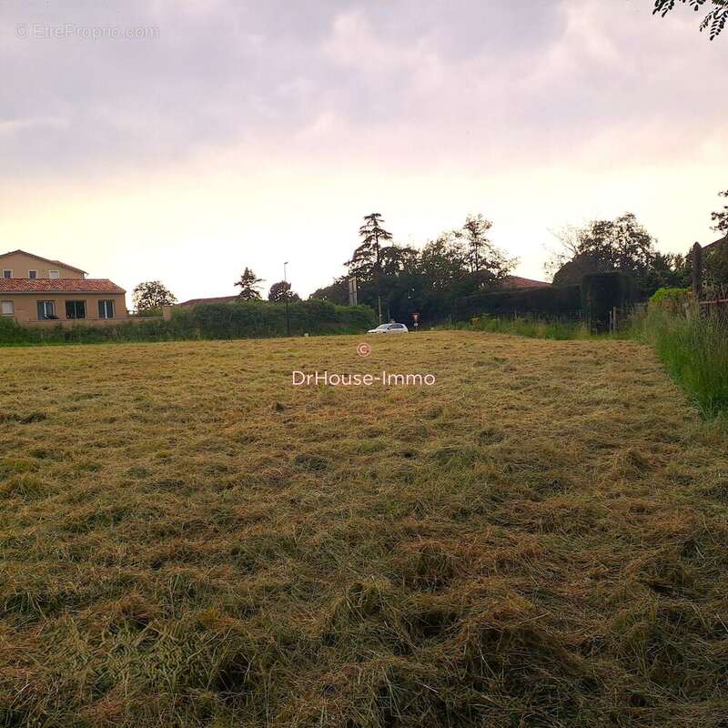Terrain à BRENS