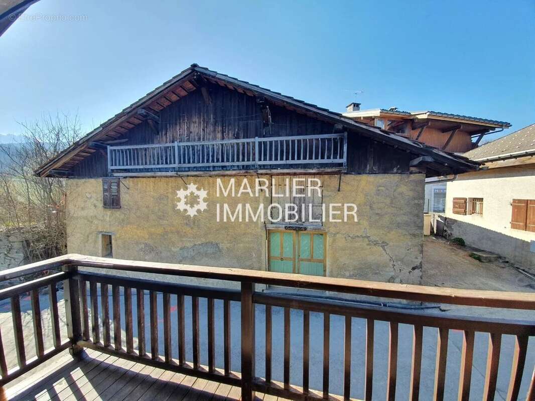 Appartement à COMBLOUX